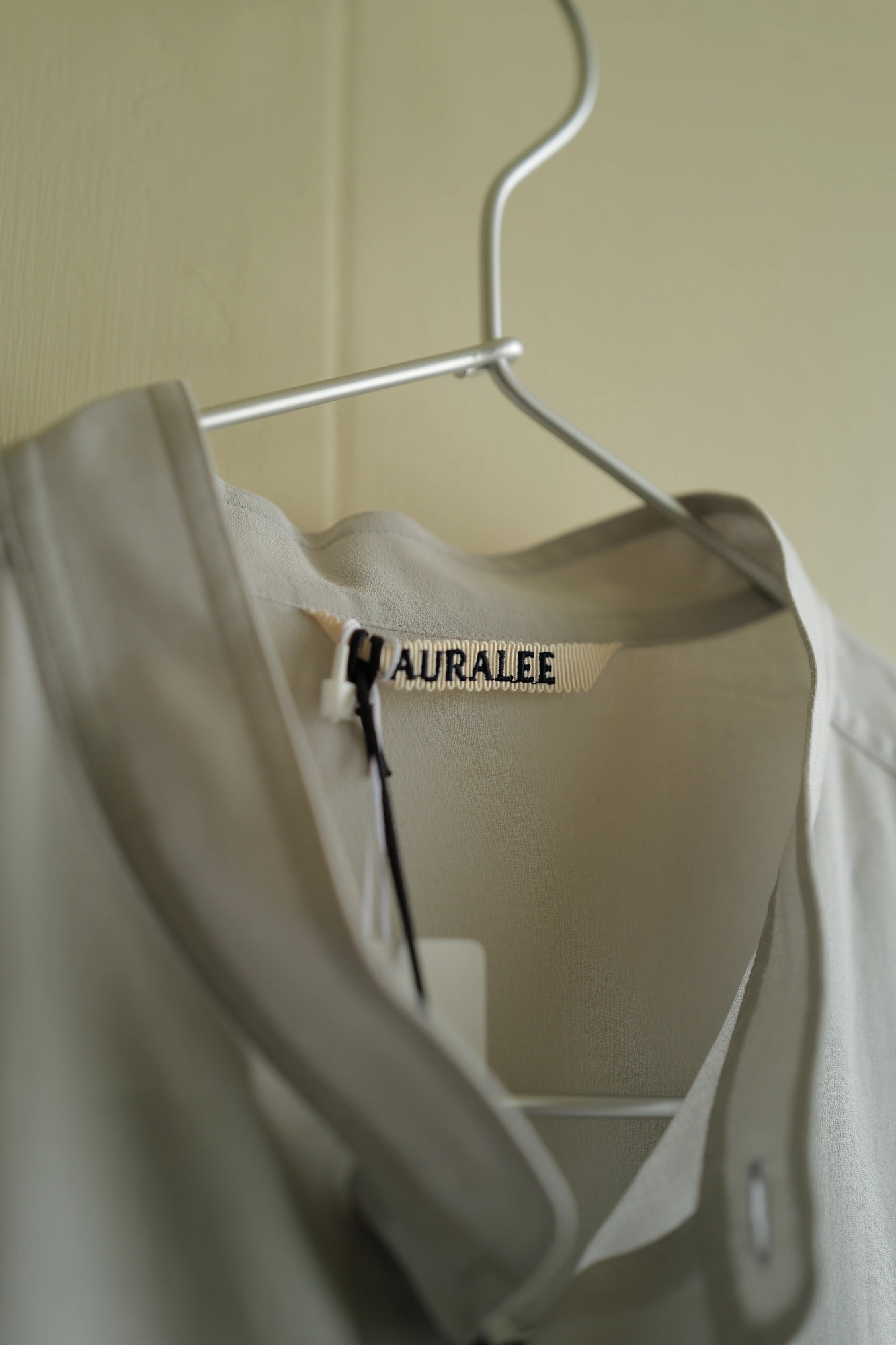 AURALEE Shuttle Georgette Cloth P/O Shirts — 2