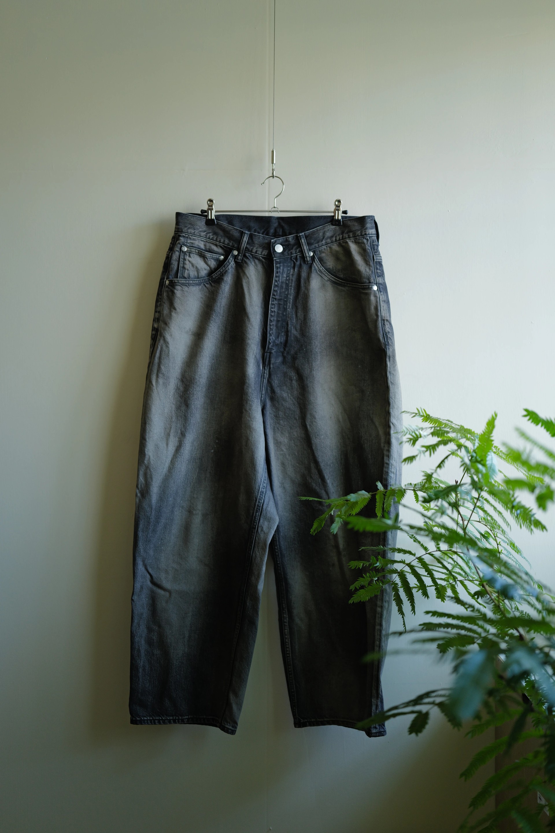 Ancellm Aging Wide 5P Denim Pants