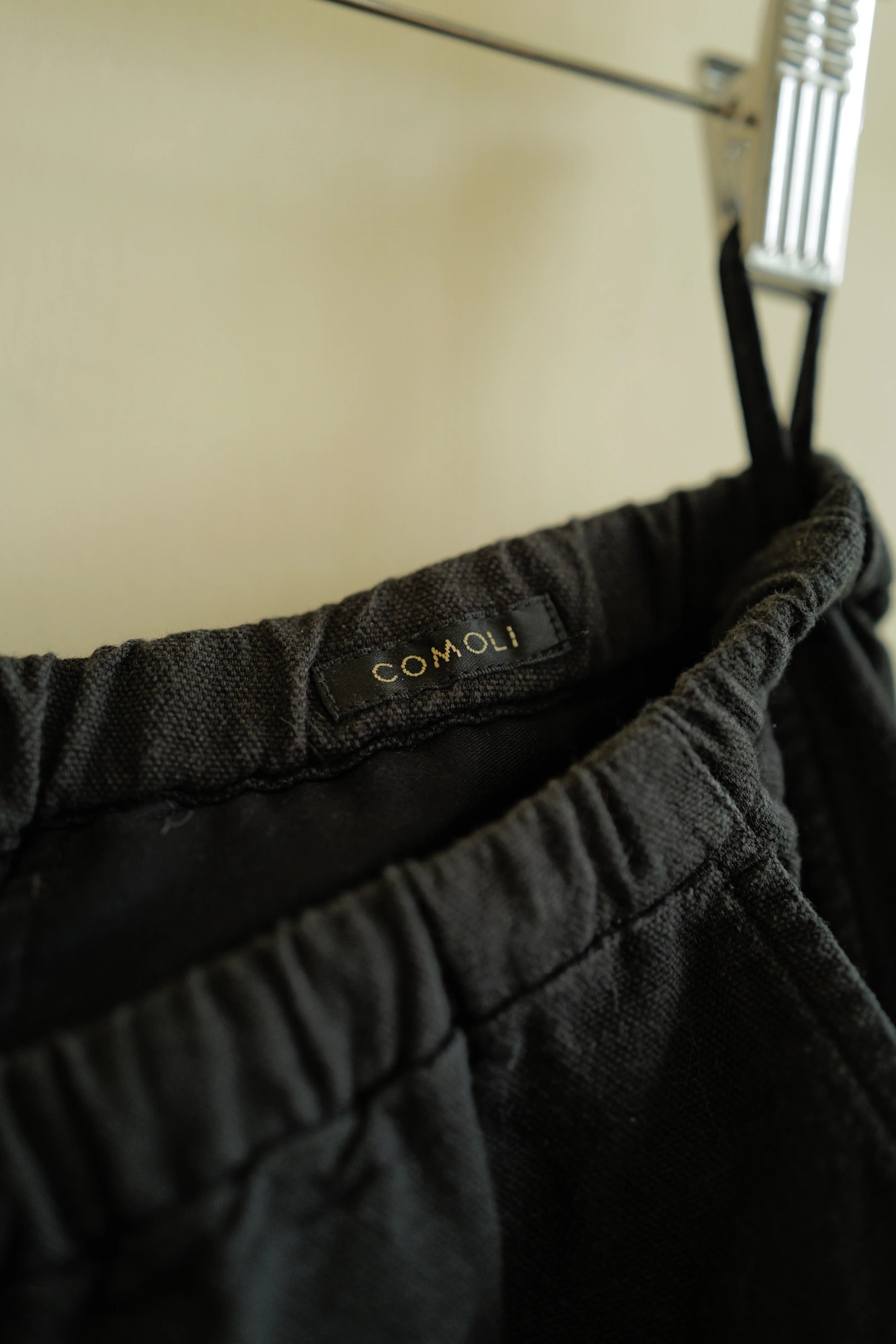 COMOLI Cotton Ducks Tapered Pants — 3