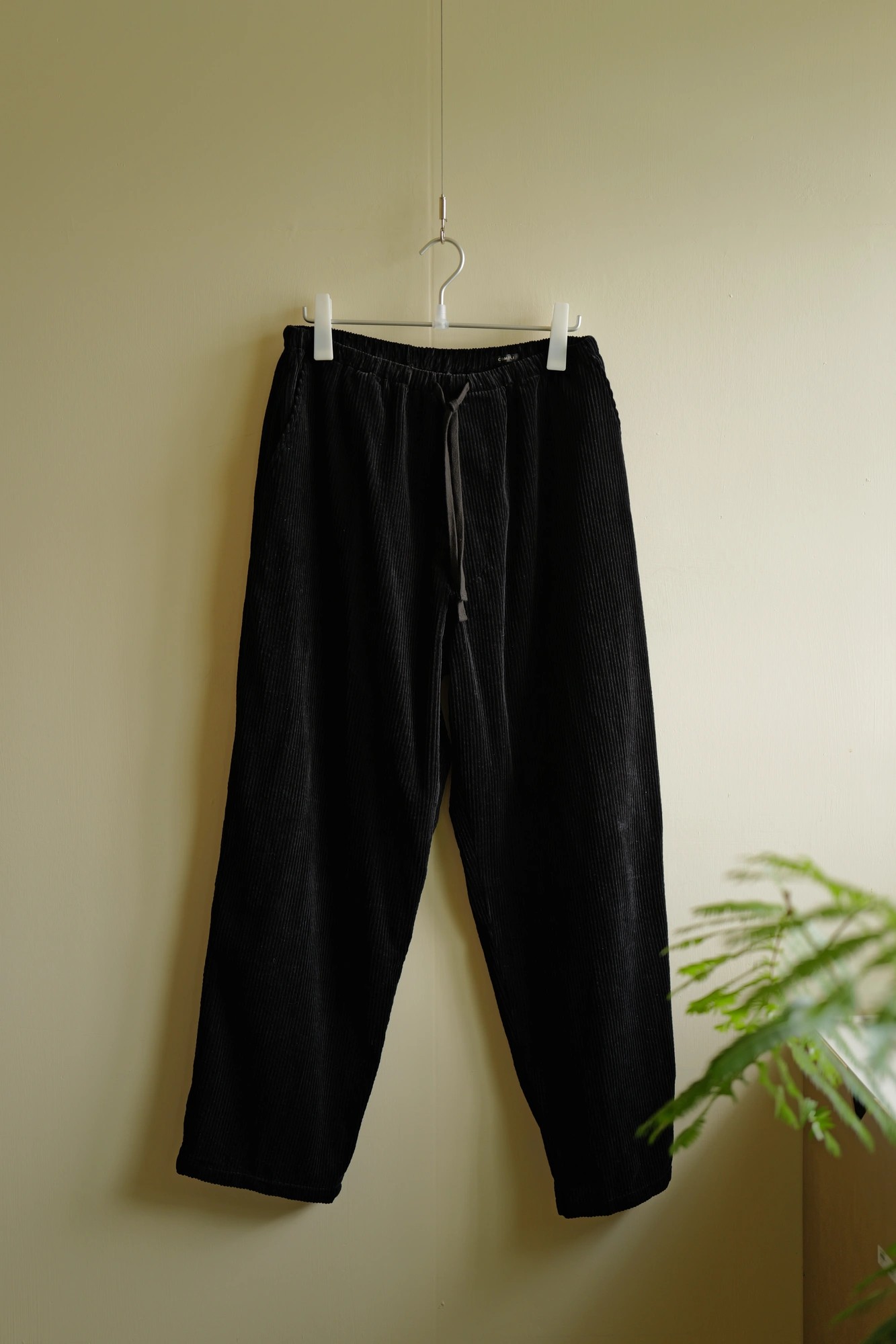 COMOLI Corduroy Drawstring Pants