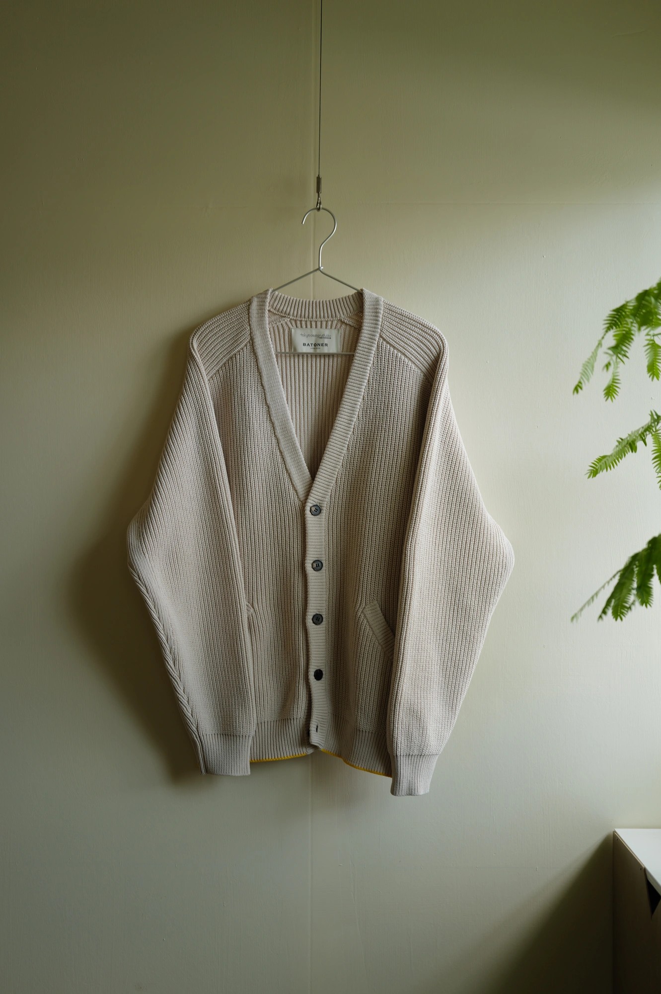 BATONER x TOKYO DESIGN STUDIO New Balance 7G Cardigan