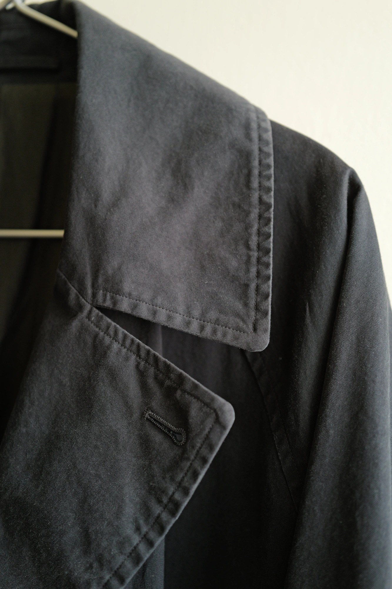 COMOLI Washed Tielocken Coat — 2