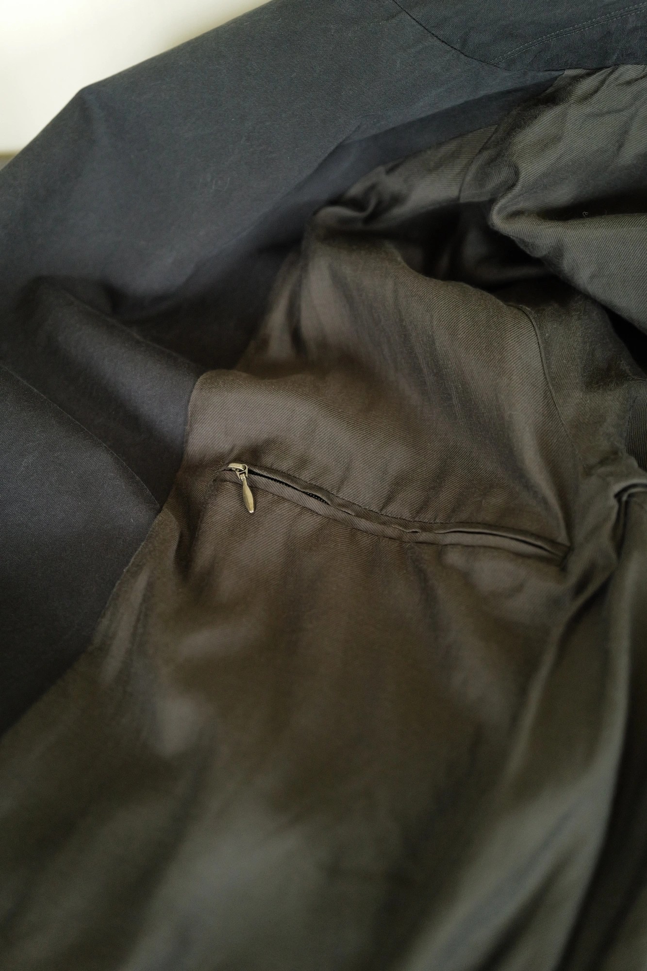 COMOLI Washed Tielocken Coat — 5