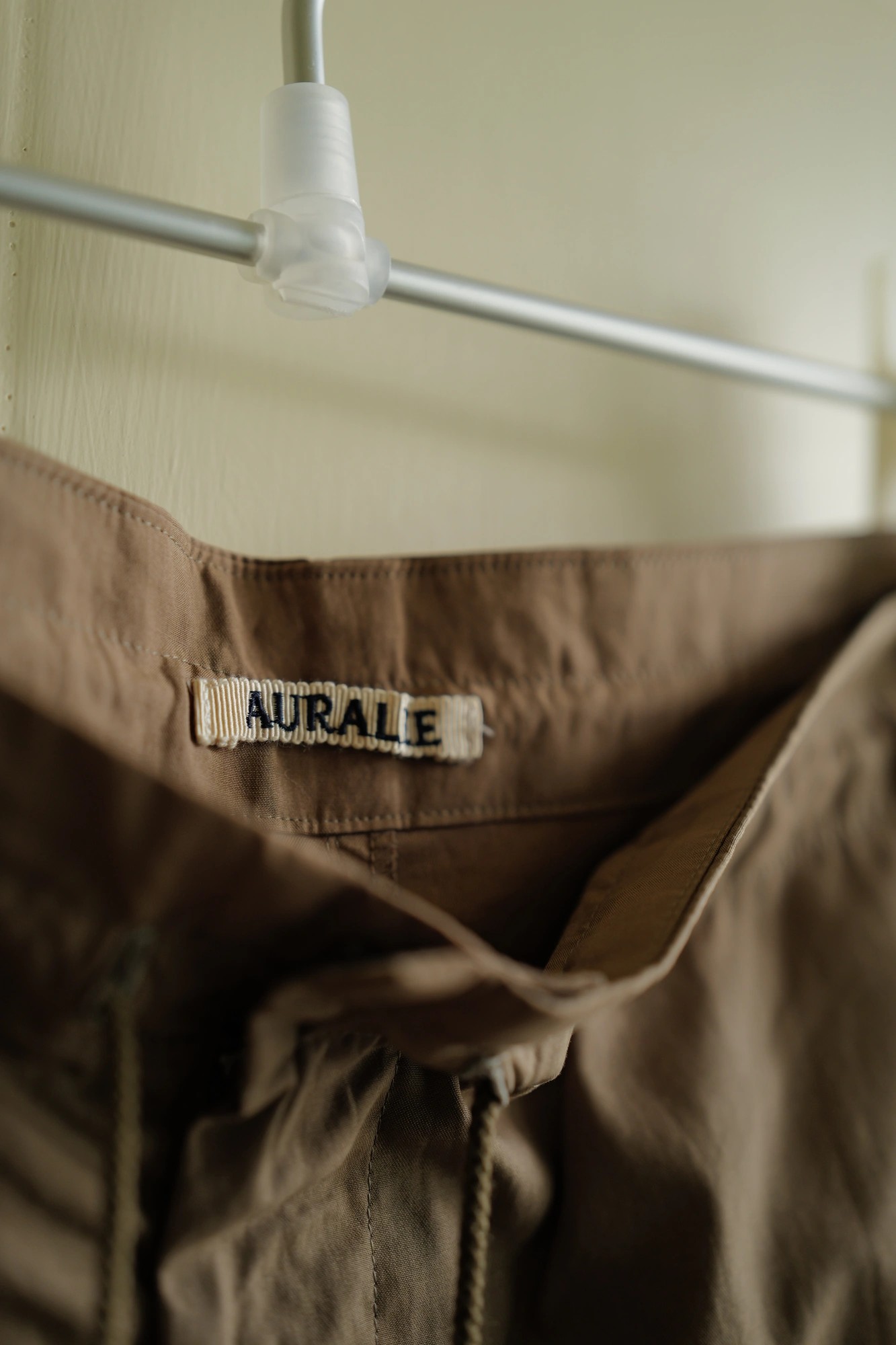 AURALEE Washed Finx Twill Easy Wide Pants — 4