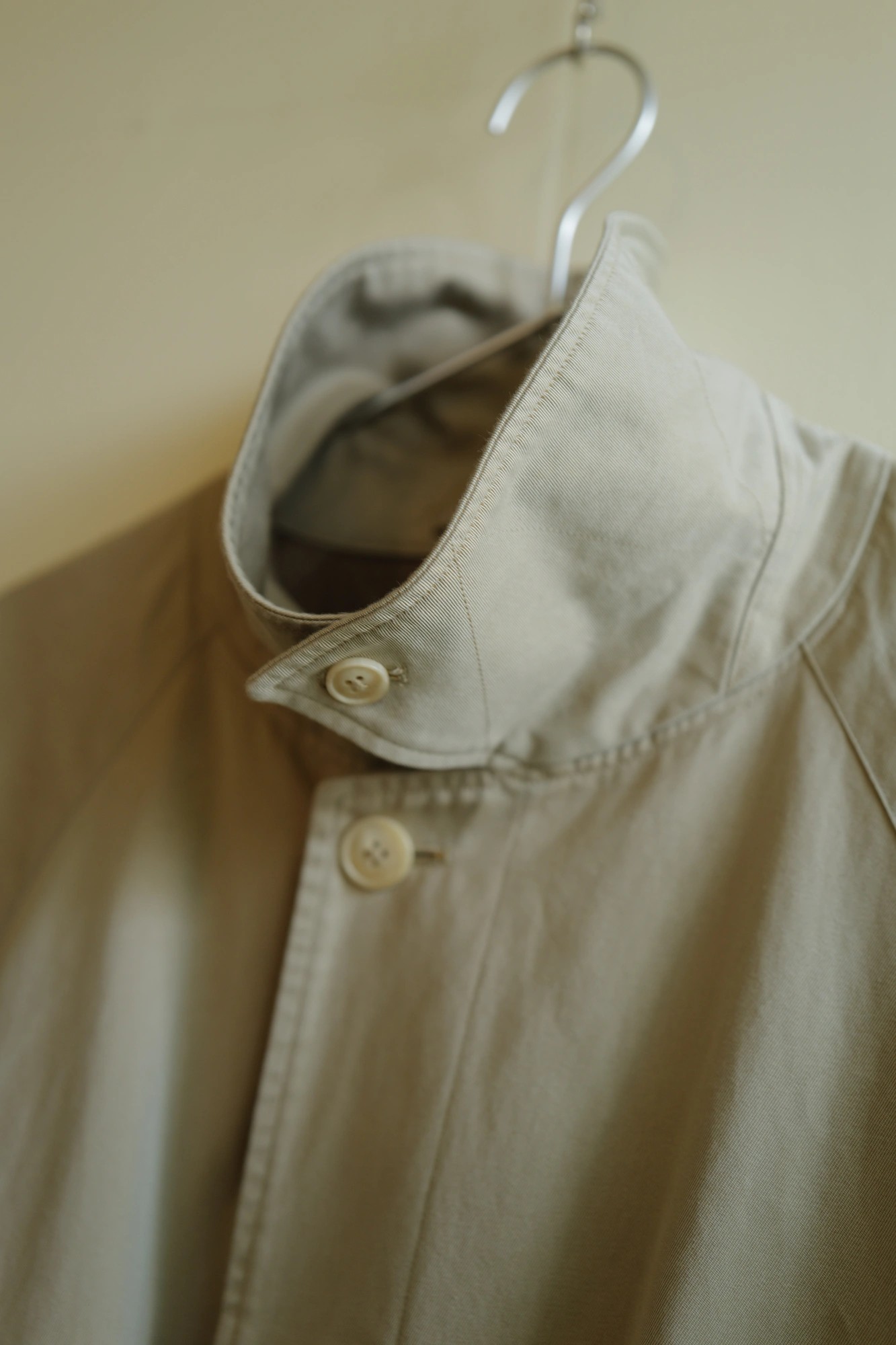 COMOLI Cotton Gabardine Bal Collar Coat — 7