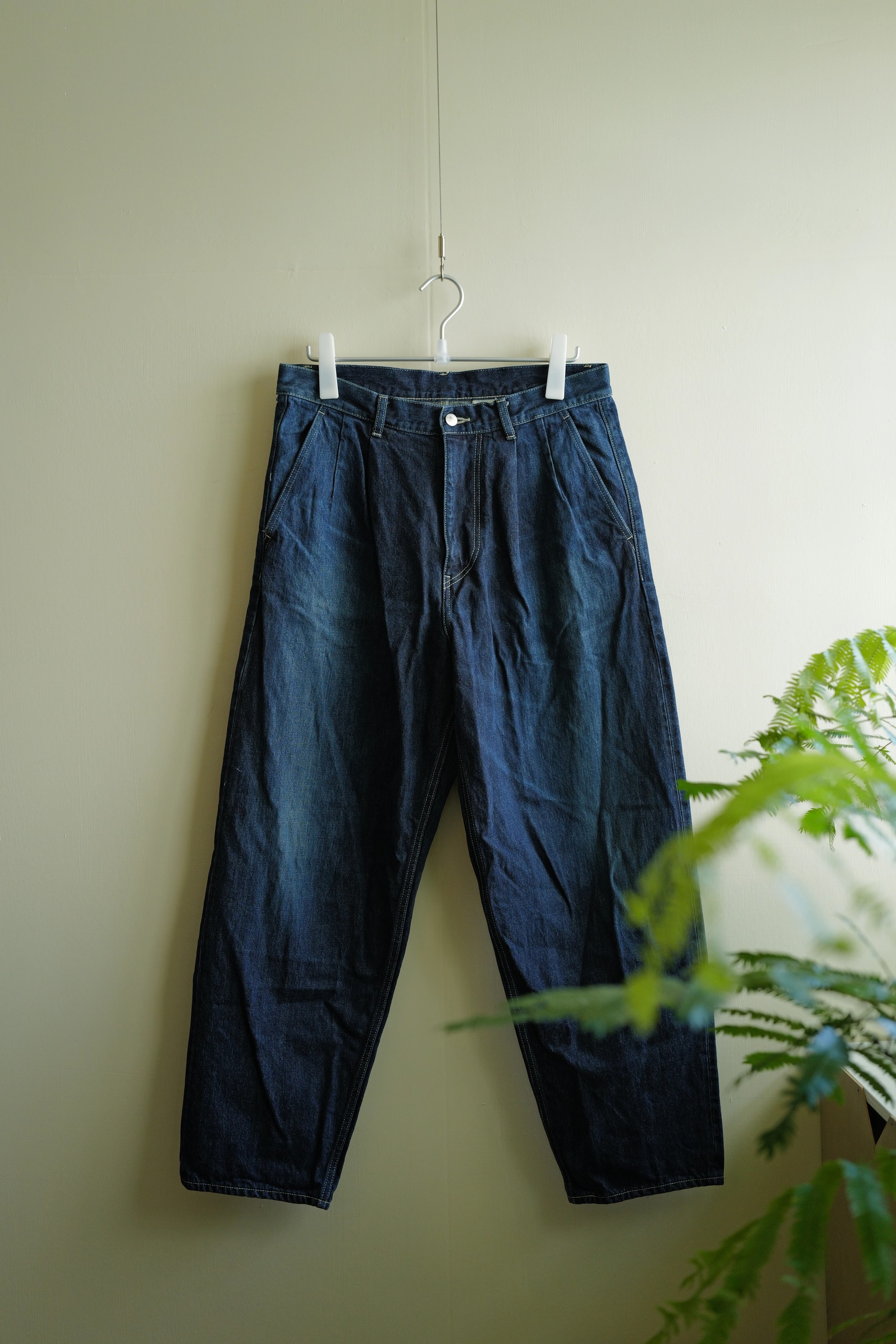 Graphpaper Selvage Denim Two Tuck Tapered Pants -DARK FADE- — 1