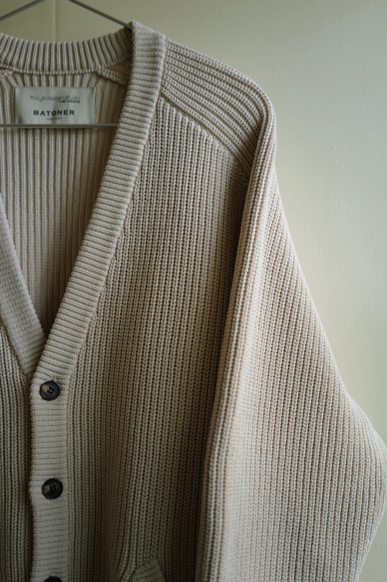 BATONER x TOKYO DESIGN STUDIO New Balance 7G Cardigan — 3
