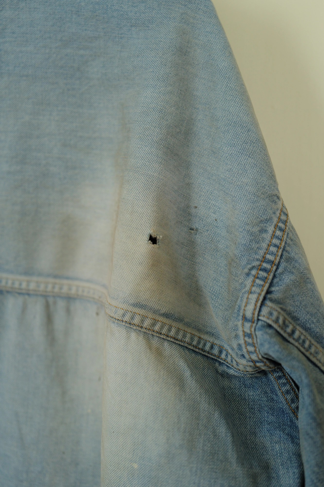 ANCELLM AGING DENIM JACKET — 5