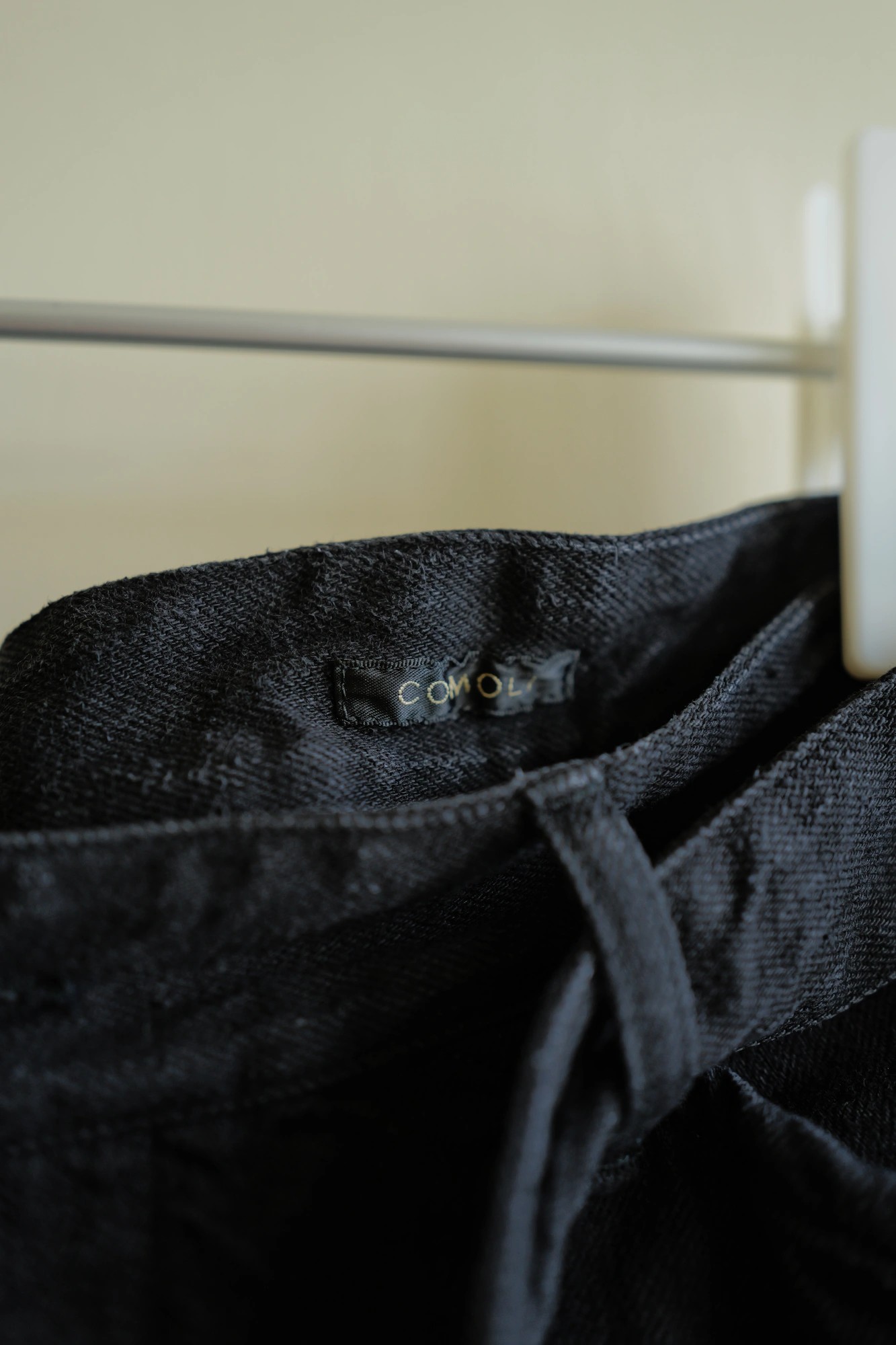 COMOLI Denim Belted Pants — 3