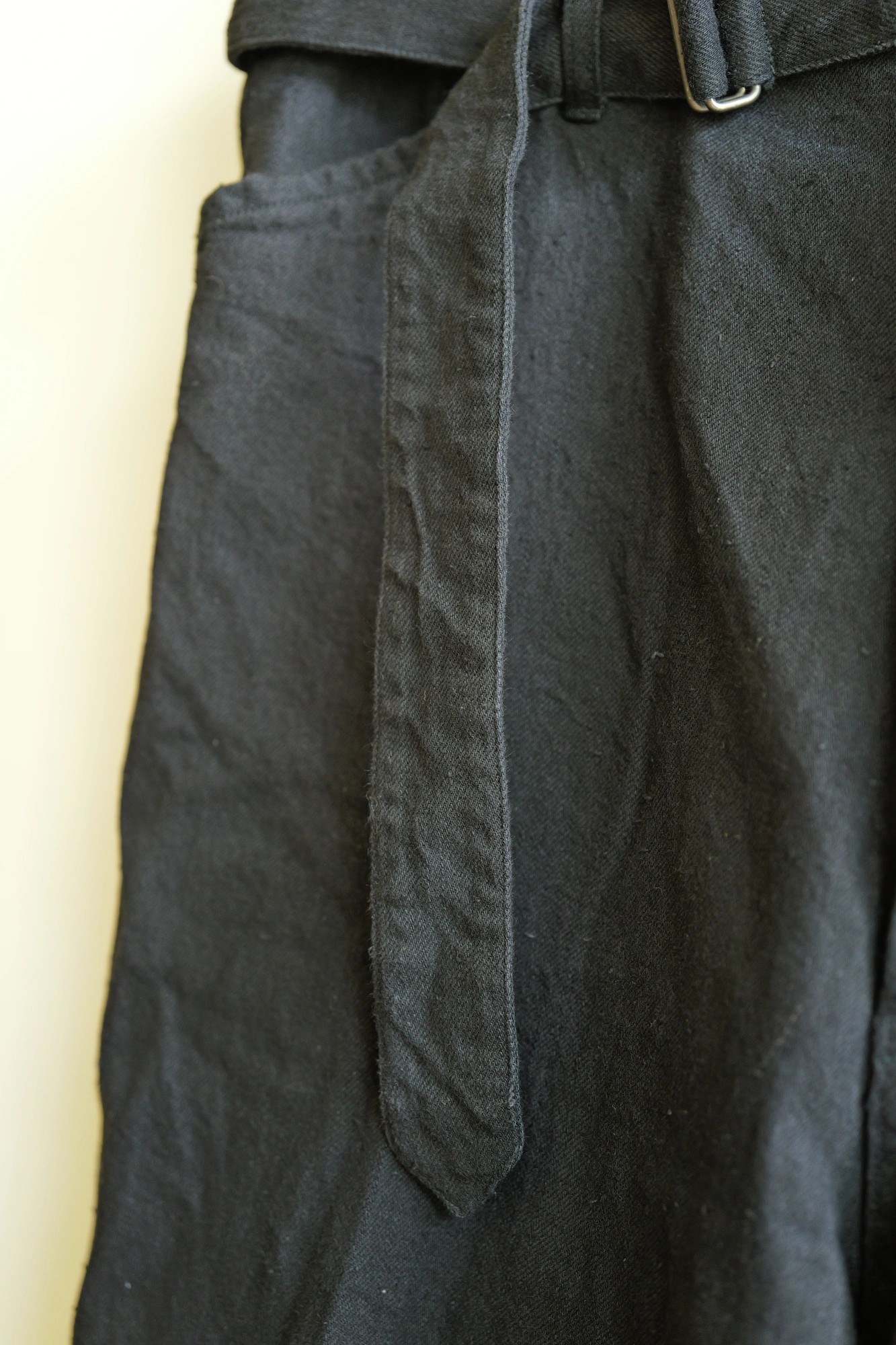 COMOLI Denim Belted Pants — 4