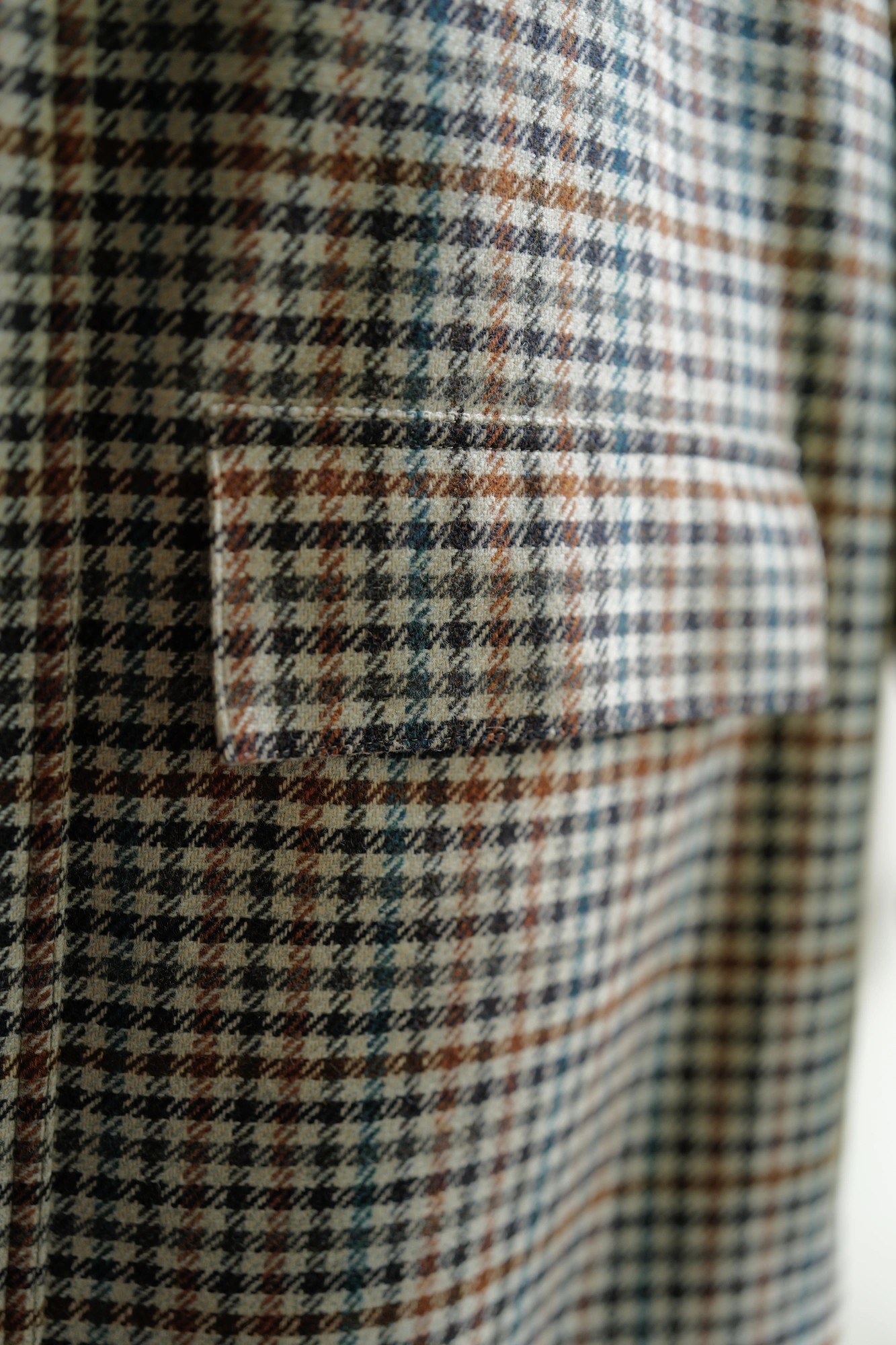 MACKINTOSH PHILOSOPHY Wool Check Short Raglan Outer Tweed Jacket — 5